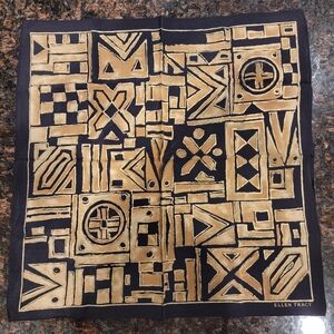 EUC Ellen Tracy Scarf Black And Gold Abstract
